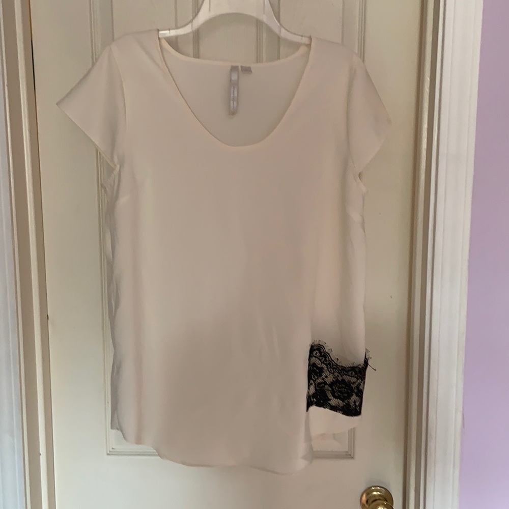 Lauren Co rad SS cream dressy shirt. Size Large.